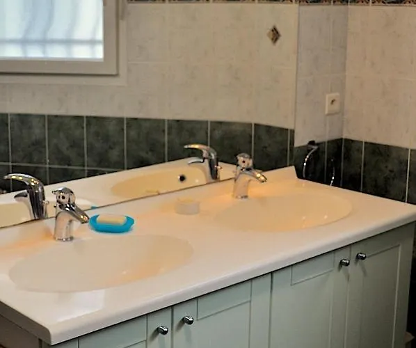 - Bain Nordique Exterieur - Poele Finlandais - Piscine - Gaillac *