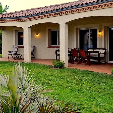 - Bain Nordique Extérieur - Poêle Finlandais - Piscine - Gaillac *